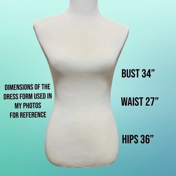 Le Lis Star Print on Black Short Sleeve Top Medium - Picture 6 of 6